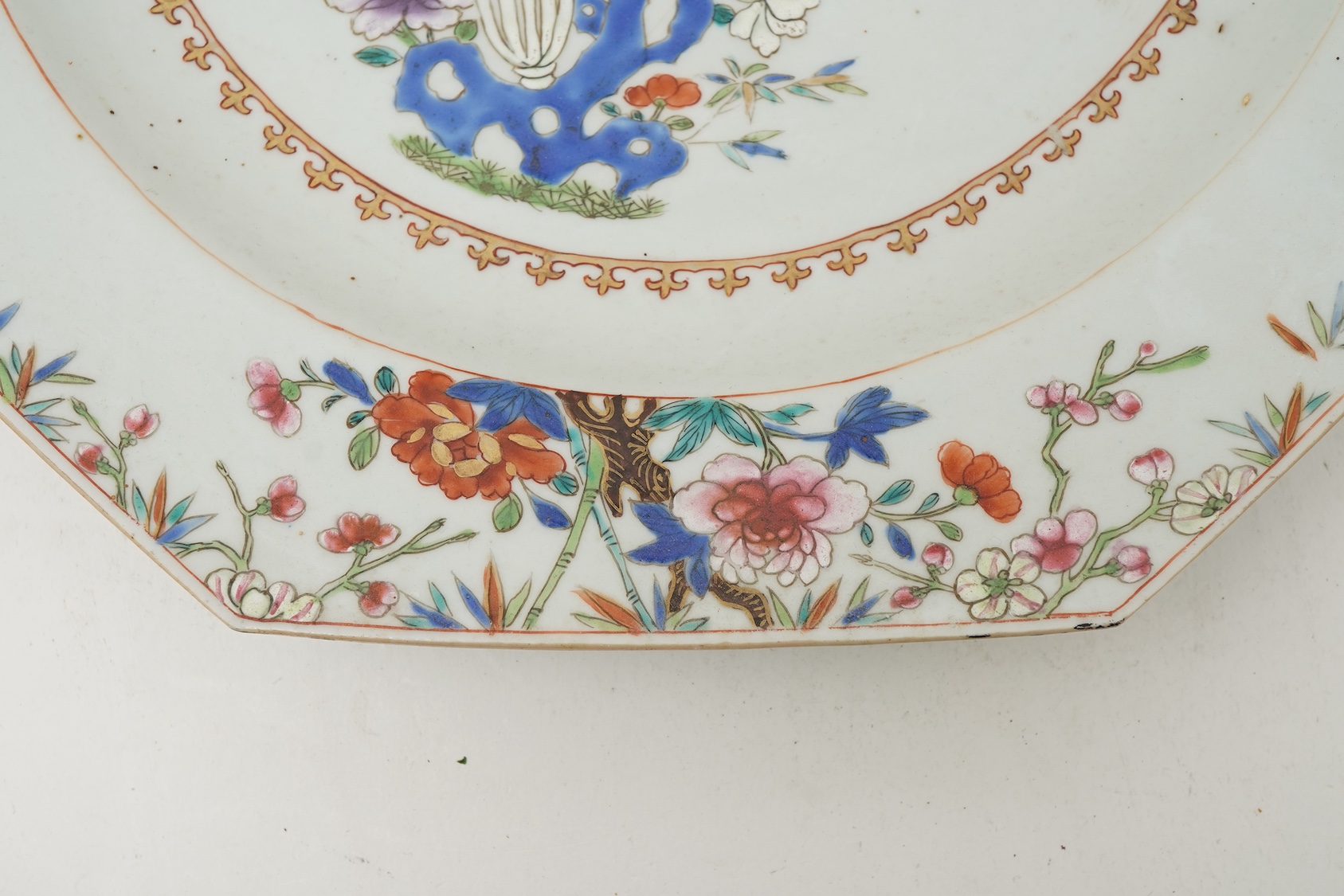 A Chinese famille rose octagonal dish, Qianlong period